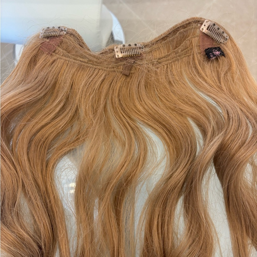 Elegant Wavy Three Layers Clip On Hair Extension in Dark Blond . - Picture 6 of 7